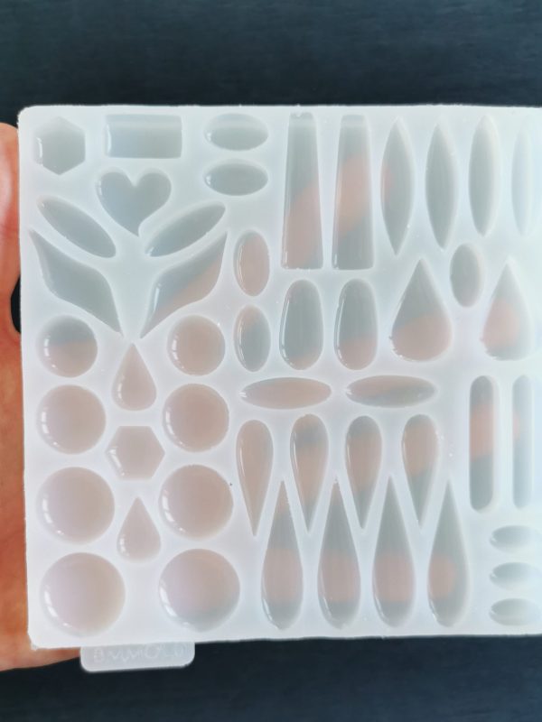 48-in-1 Resin Silicone Mold For Unique Jewelry Pieces
