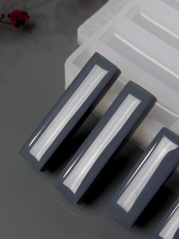 gallery-6374-2 Silicone Mold 20-in-1 Rectangle Shapes | Glossy Resin Jewelry Mold for Earrings & Pendants | Epoxy & UV Resin Craft Supplies